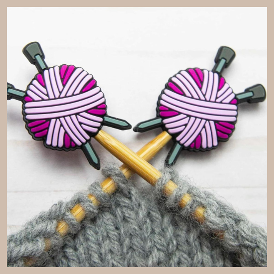 http://theknittinglounge.com/cdn/shop/products/1_23350f50-e046-4d51-abff-1ee8c9438396.png?v=1671672855