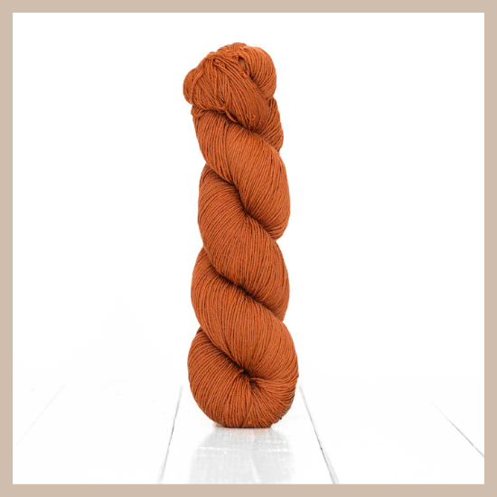 Fingering Harvest Yarn by Urth Yarns