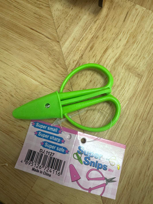 Super Snips