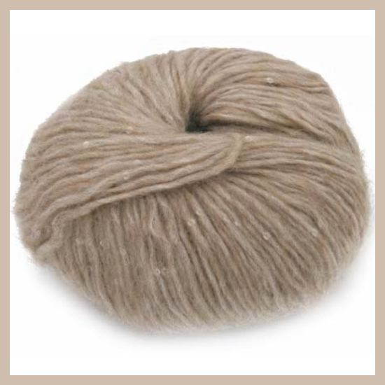 Cheerleader Yarn | Aran/Worsted Weight Yarn